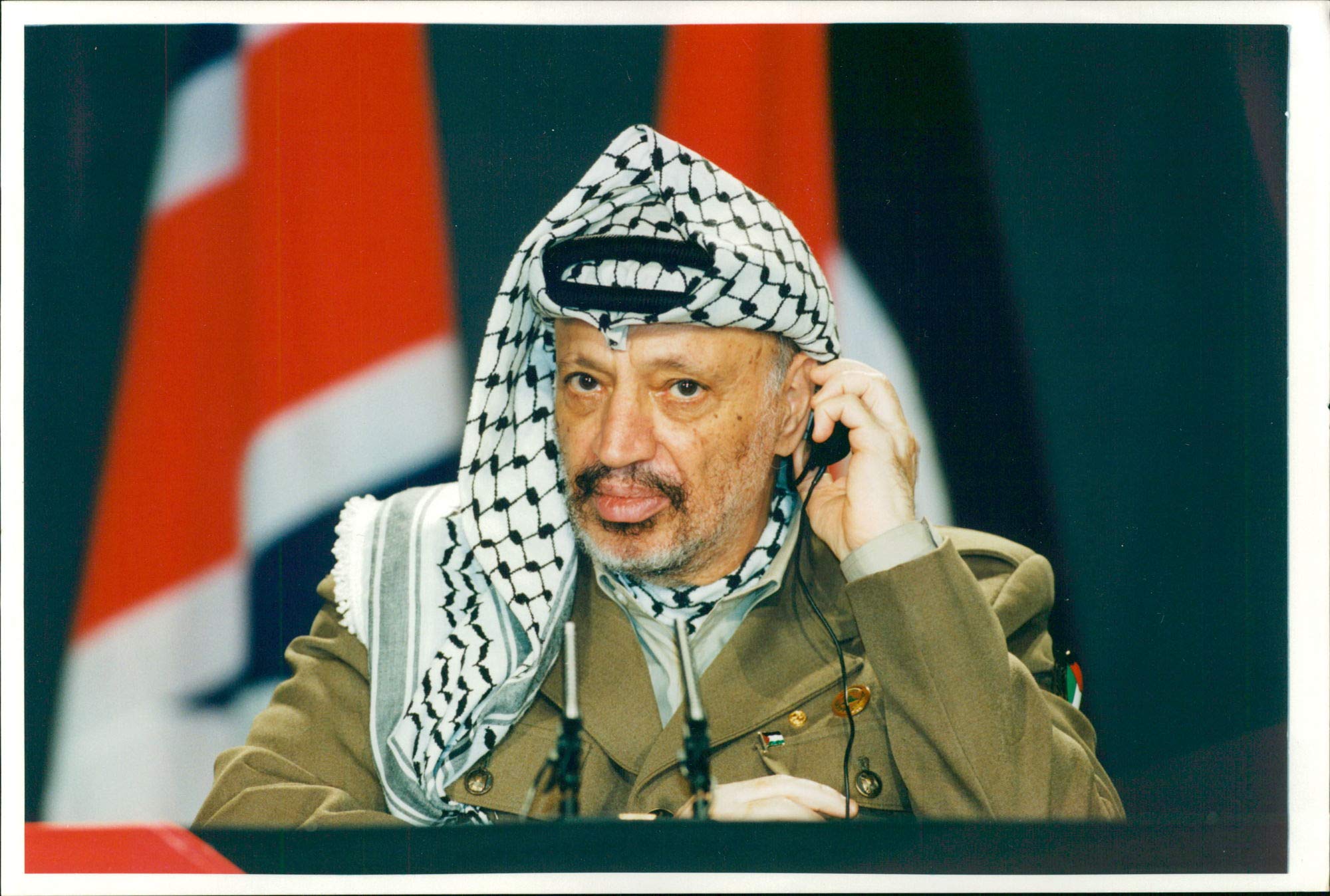 La Keffiyeh: un símbolo atemporal de la identidad y la resistencia Palestina