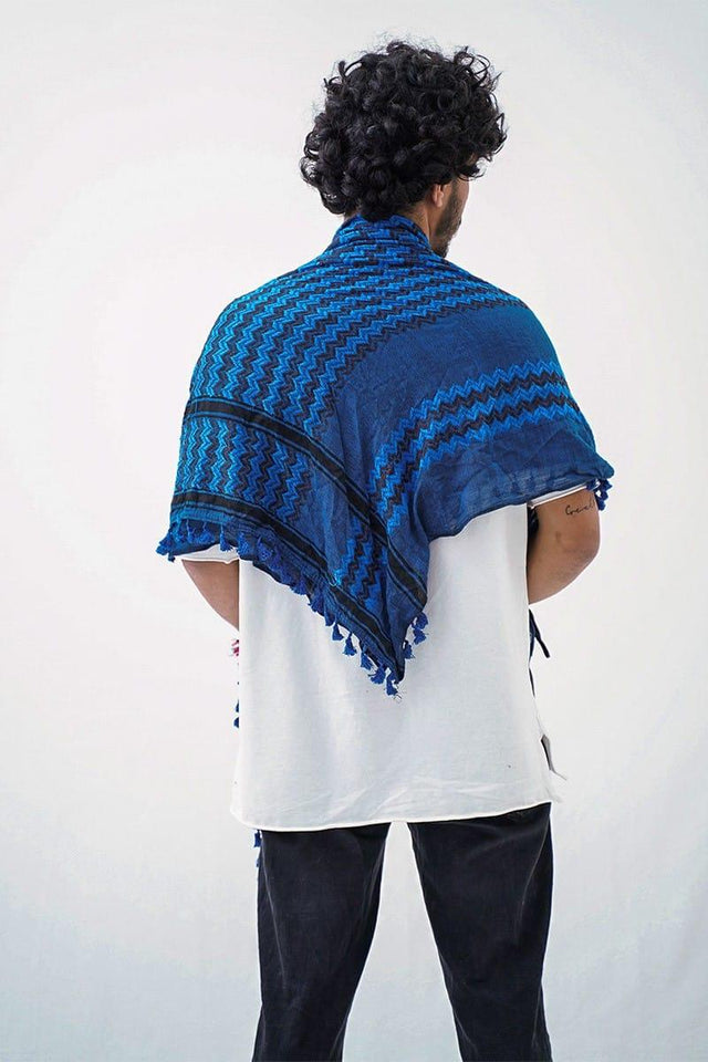 Authentic keffiyeh shipped globally