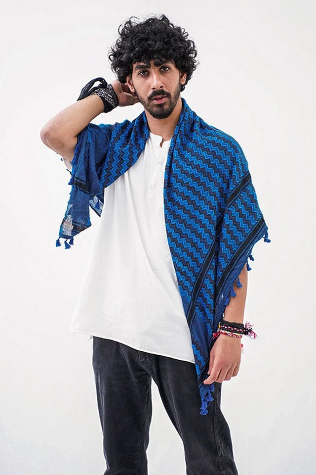 Authentic keffiyeh shipped globally