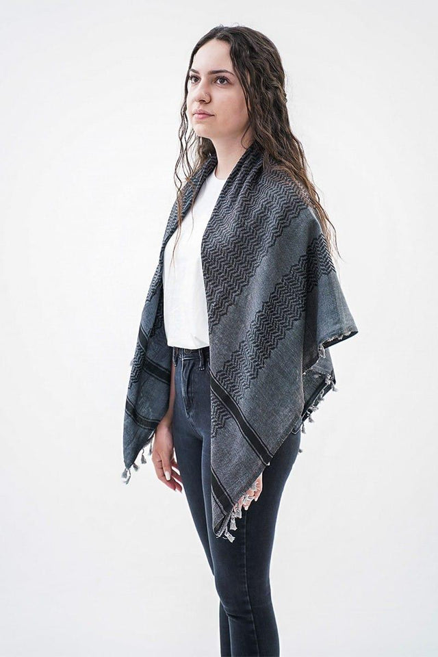 Traditional Palestinian Keffiyeh Handcrafted in Palestine