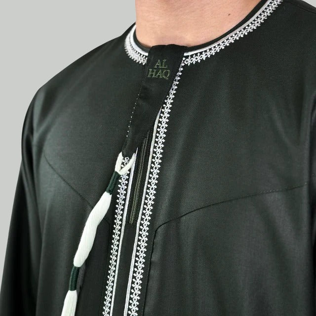 The Salalah Emerald Omani Thobe