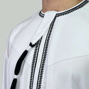 The Sur White & Black Omani Thobe